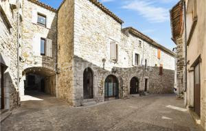1 Bedroom Awesome Apartment In Ruoms à Ruoms