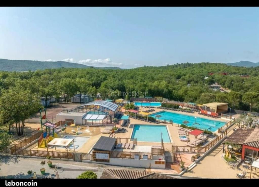 Mobil-Home Camping 6 personnes ARDECHE Le Domaine de Chaussy