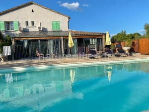 Le Plan B - Hôtel 3 étoiles - Restaurant à Ruoms